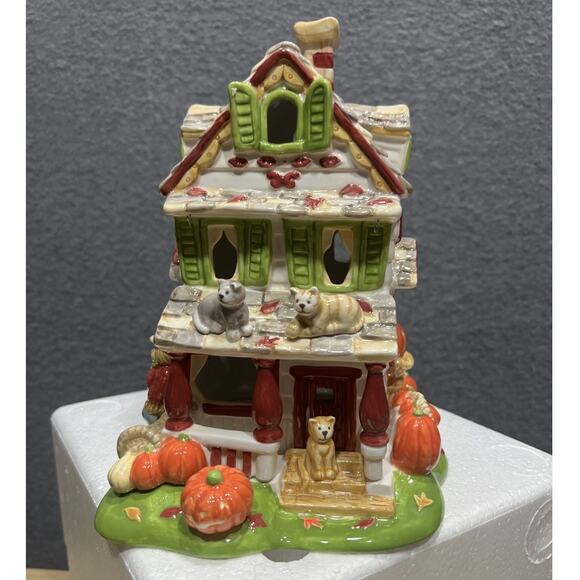 AVON Autumn's Glow Tealight House By Luminous Treasures Fall/Halloween 2002 - Picture 2 of 10